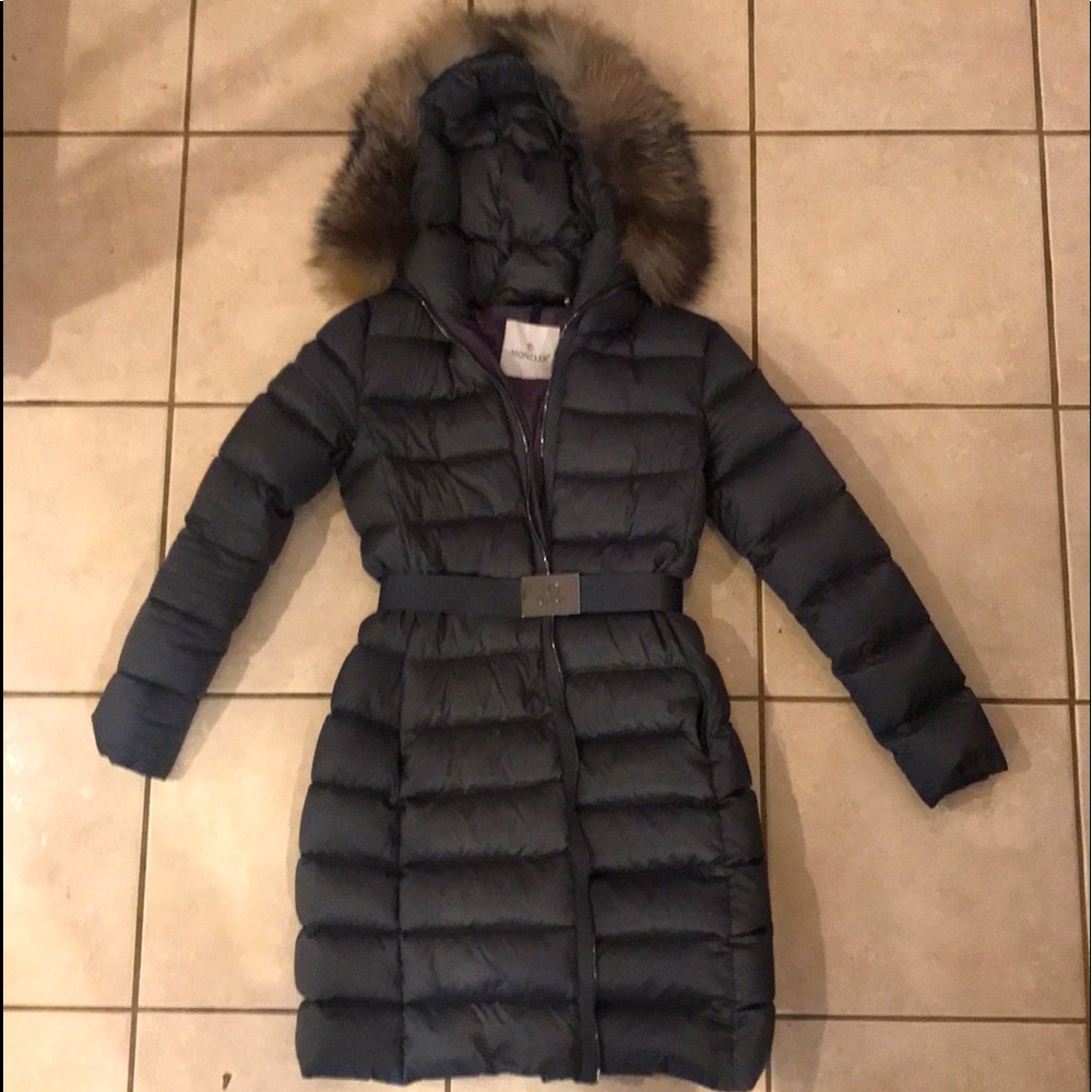 New Moncler Coat Gray w real fox fur collar